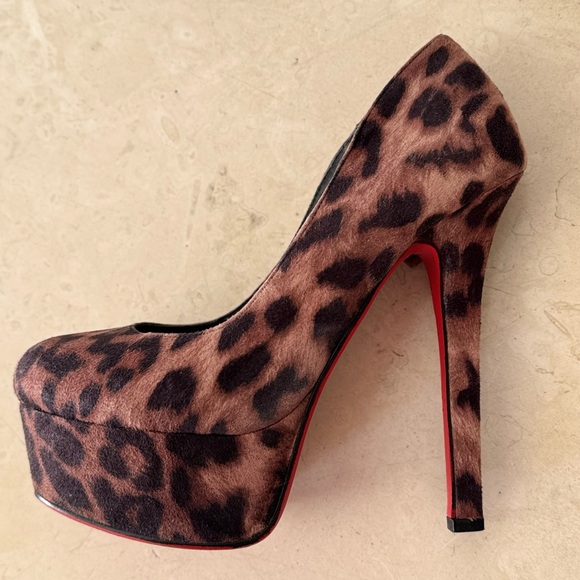 π₯π₯Leopard Print suede Louboutin look platform stilettos size 8π₯π₯ - Picture 5 of 6